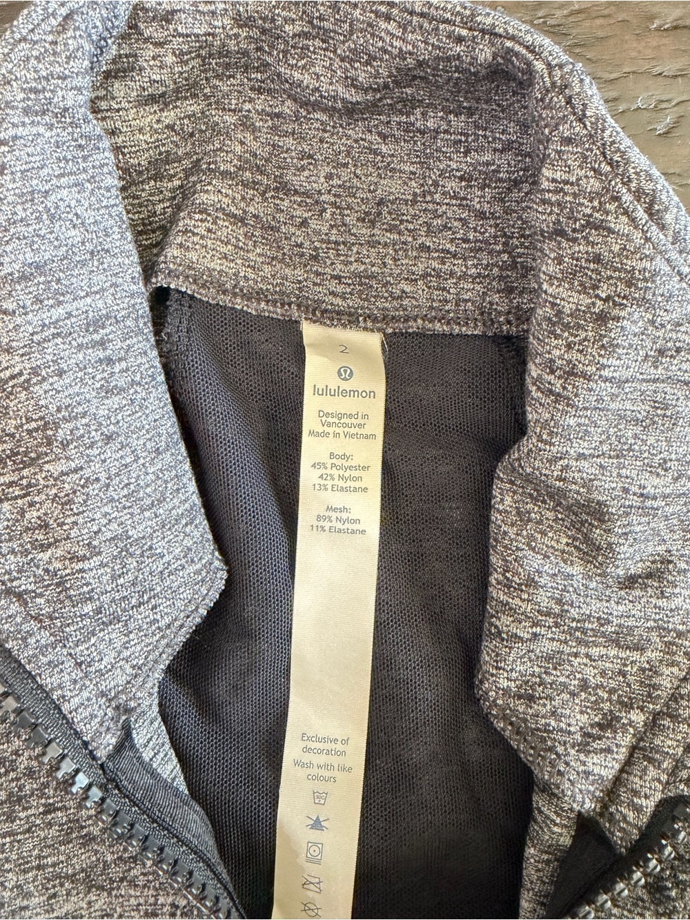 Lululemon Define Jacket - Picture 4 of 4